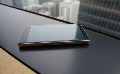 Обзор Nokia Lumia 930