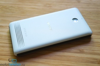 Обзор Xperia E1