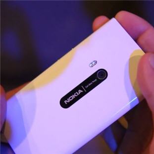 ��������� �������  Nokia N9 (white)