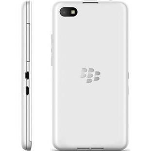 Фото товара BlackBerry Z30 (STA100-2, LTE, white)