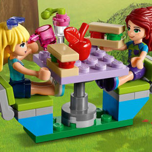 Фото товара LEGO Friends 41339 Дом на колесах