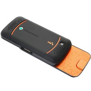 ��������� �������  Sony Ericsson W395 (fiesta black)